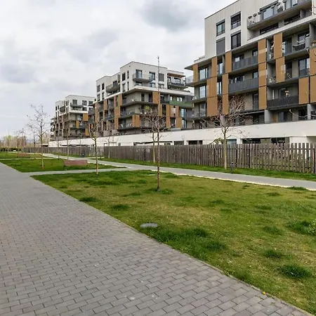 Apartman : Sporty Serenity *