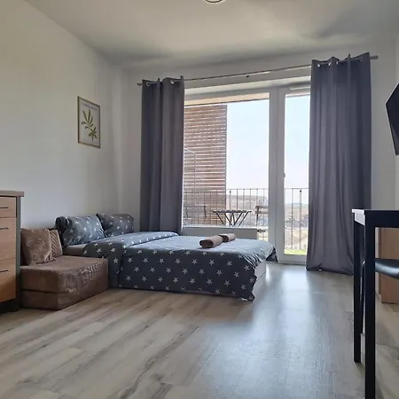 Apartman : Sporty Serenity *