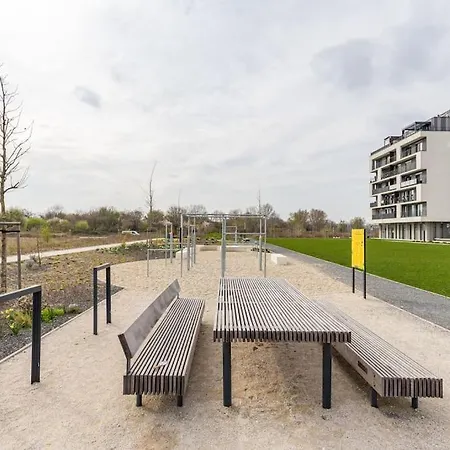 : Sporty Serenity * Pressburg